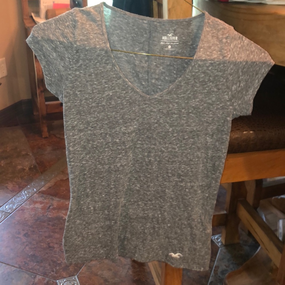 Hollister short sleeve basic tee